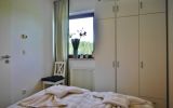 Fewo Sauerlandglück - Schlafzimmer mit gr. Kleiderschrank