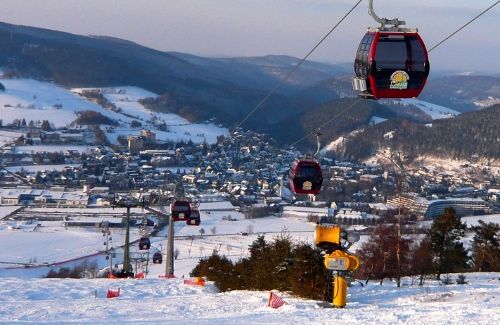 Ettelsberg-kabelbaan in Winter Willingen