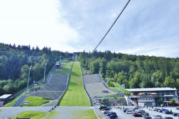 Mühlenkopfschanze in Willingen im Sommer