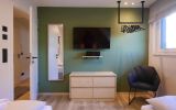 UplandLodge - Schlafzimmer 2 mit Smart-TV