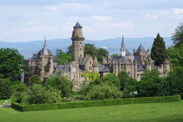 Löwenburg im Bergpark Wilhelmshöhe in Kassel