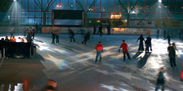 Eisdisco in der Eishalle Willingen