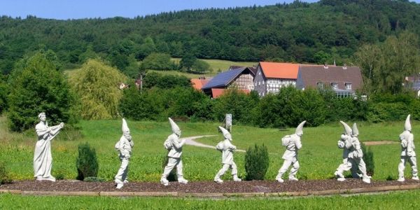 Grimmheimat Schneewittchendorf Bergfreiheit bei Bad Wildungen