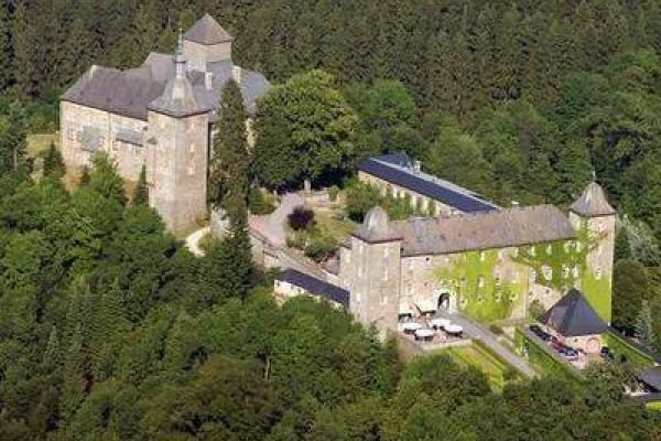 Attendorn Burg Schnellenberg