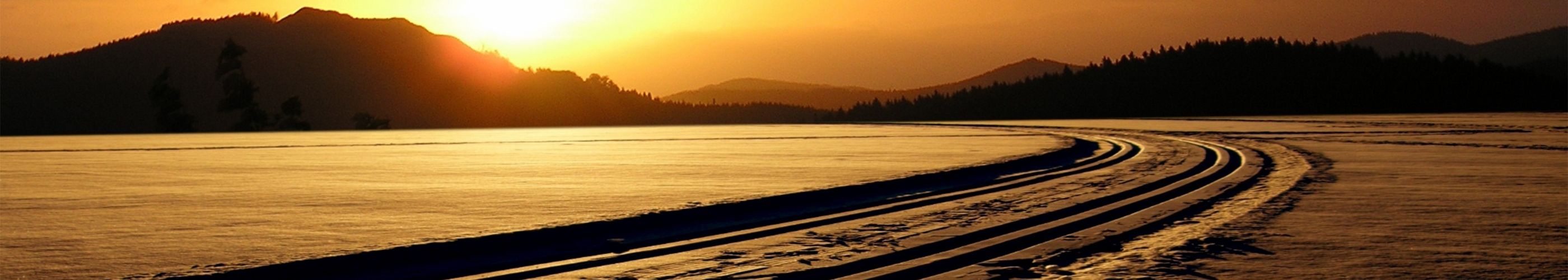 Sauerland Loipe Petersborn in Brilon im Abendlicht