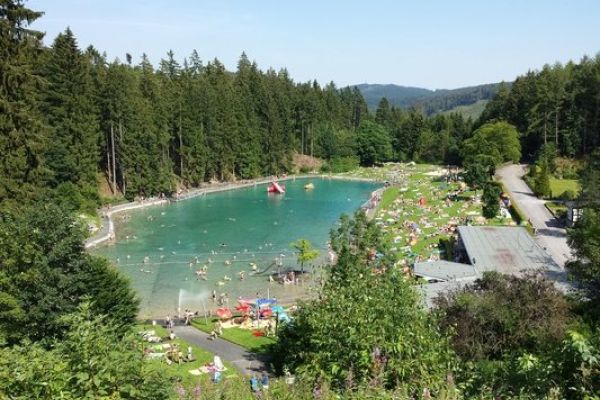 Brilon Gudenhagen natuurwater buitenzwembad