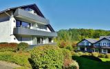 Haus mit Garten - Appartement Gänseblümchen***