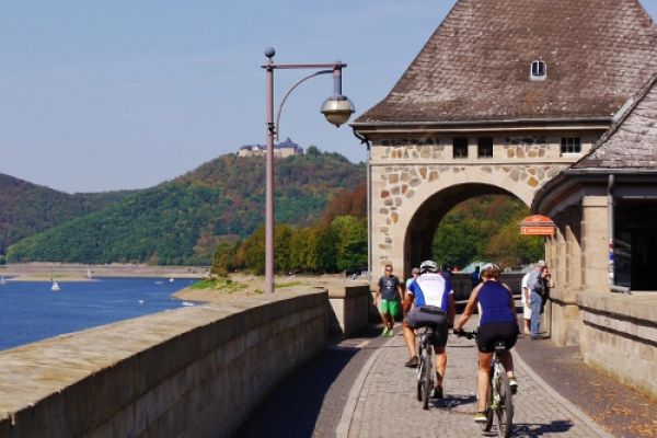 Radfahren im Waldecker Land & Ederseeregion