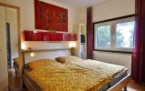 Ferienhaus 'Free Willi' - Schlafzimmer 1 mit Doppelbett (180x200)