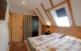 Schlafzimmer 2 mit TV - Fewo Jägerheim****