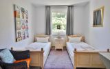 Schlafzimmer 2 mit TV - Dorfquartier 'die Elegante'