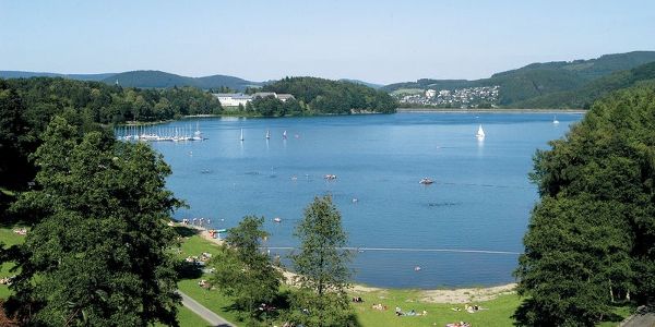 Hennesee in Meschede Sauerland