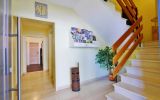 Upland Apartments - Treppenhaus