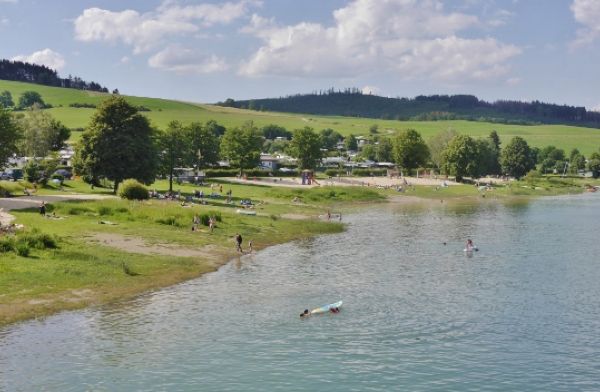 uitgebreide lido Seebrücke am Diemelsee