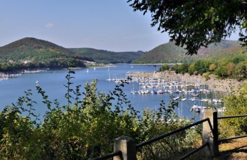 Edersee - uitzicht op Rehbach