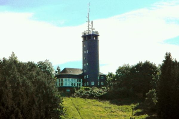 Uitkijktoren Hohe Bracht bij Lennestadt