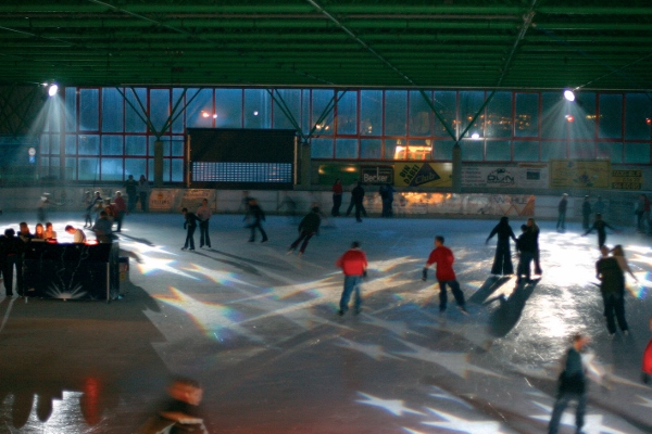 IJsdisco in de ijsbaan Willingen