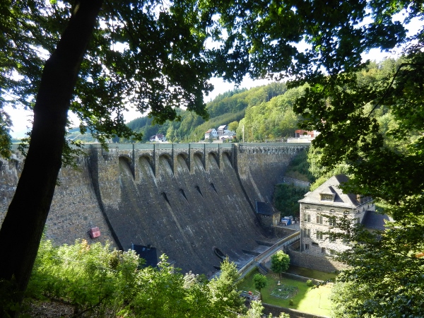 Diemelsee Staumauer Diemelsee Staumauer